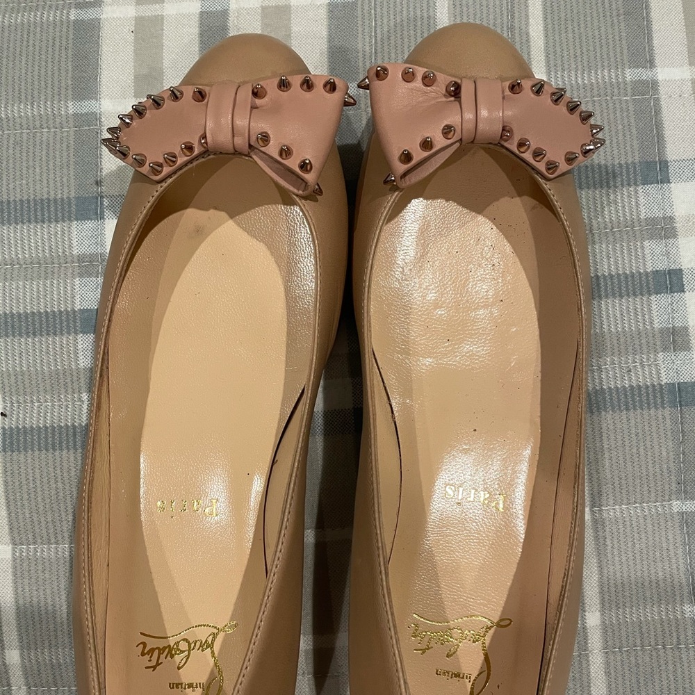 Brand new Christian Louboutin flats